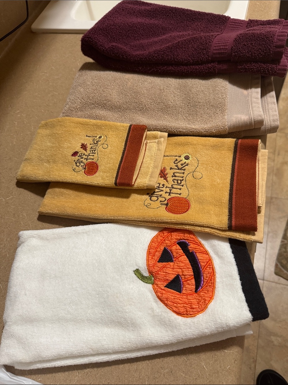 Fall Harvest Decorative Hand Towels - Set of Mixed Colors